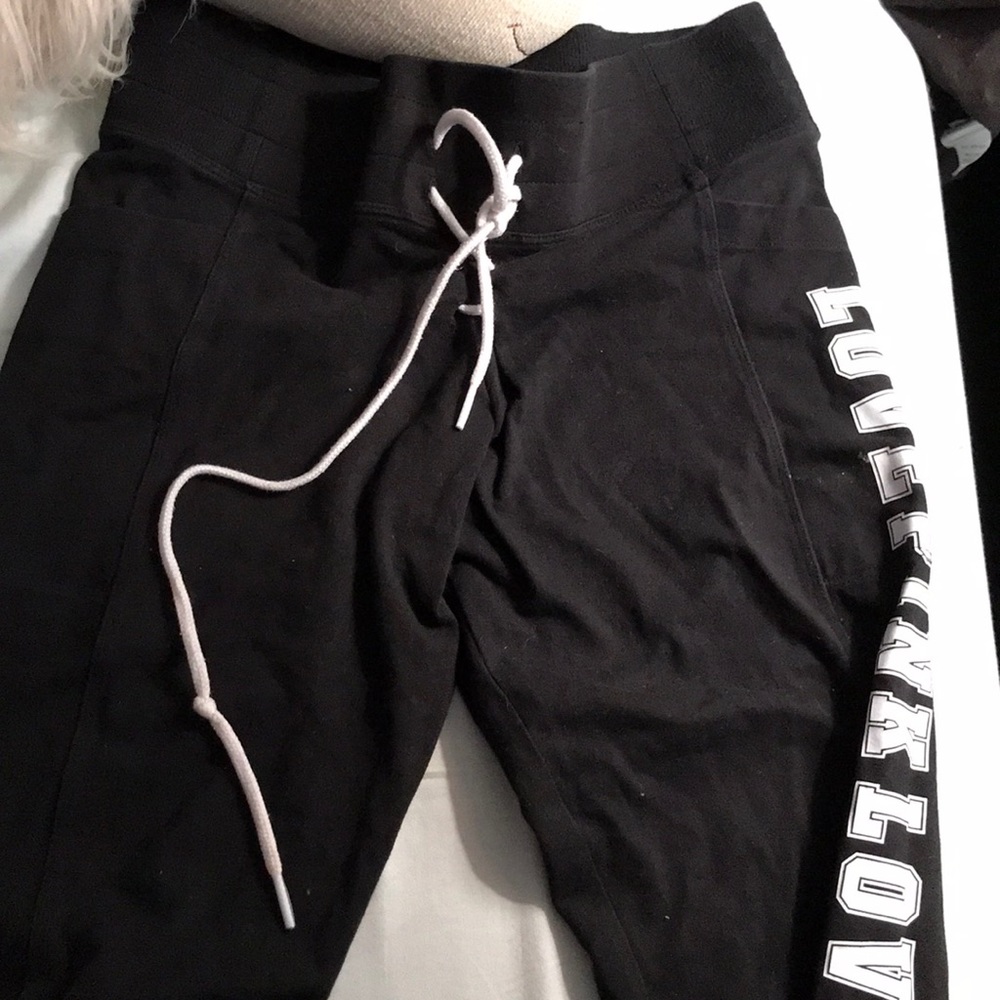 PINK black and white leggings